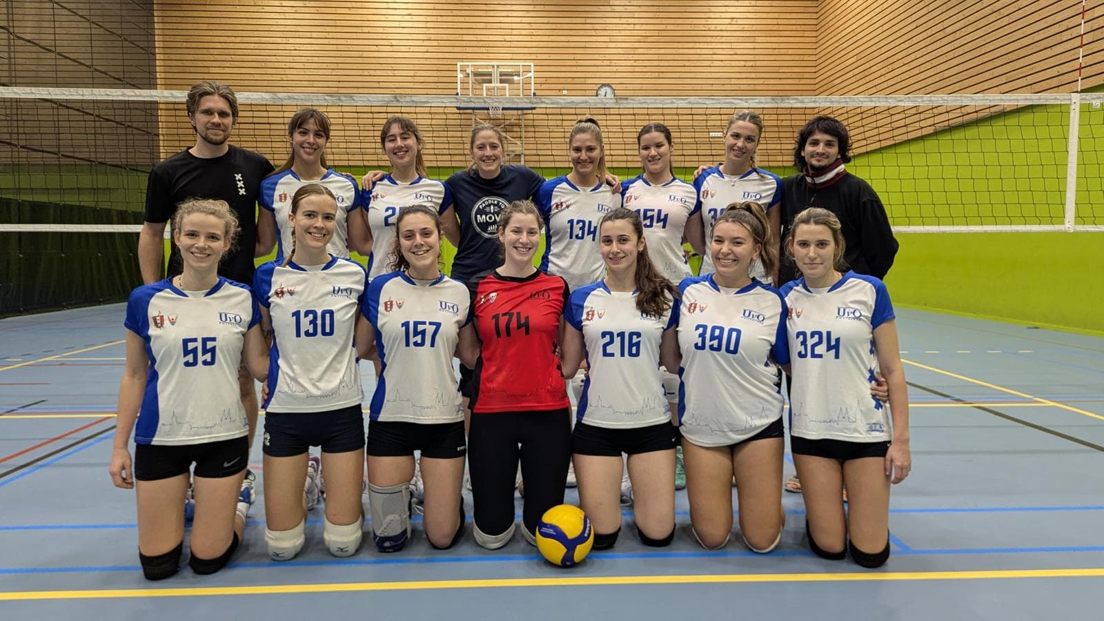 Ladies 1 team photo