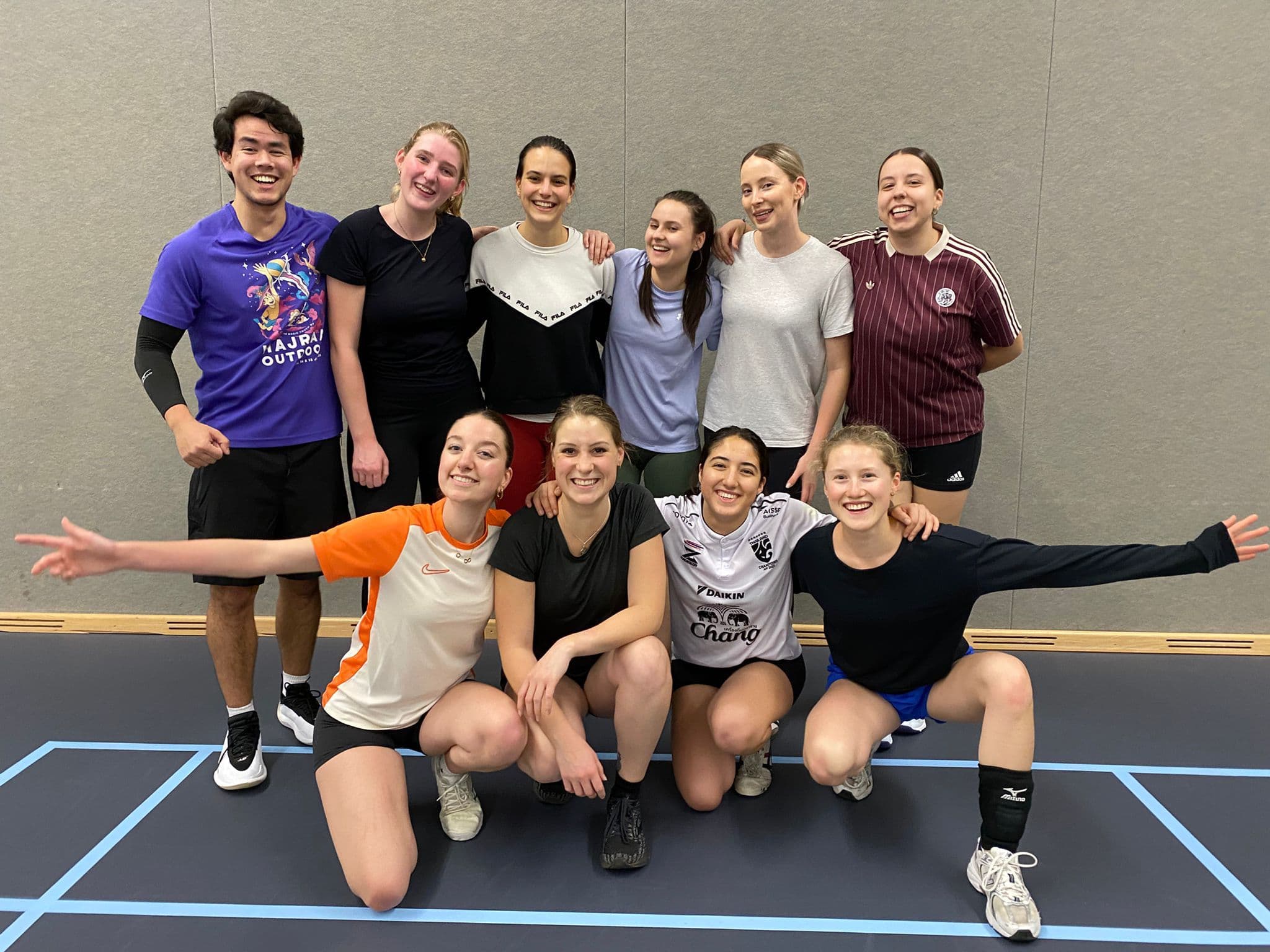 Ladies Beginners team photo
